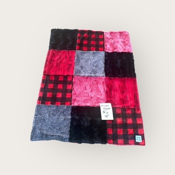Minky Mamas Baby Blanket Patchwork Buffalo Plaid Plush Soft 36"x48" Reversible - Picture 4 of 4